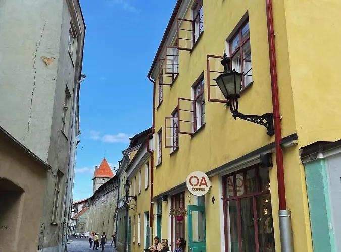 Cozy In Old Town, Great Location * Talin